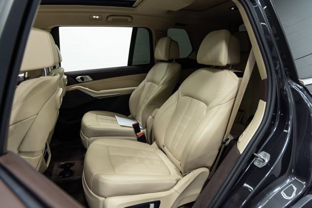 Used 2019 BMW X7 xDrive50i w/ Premium Package image 23