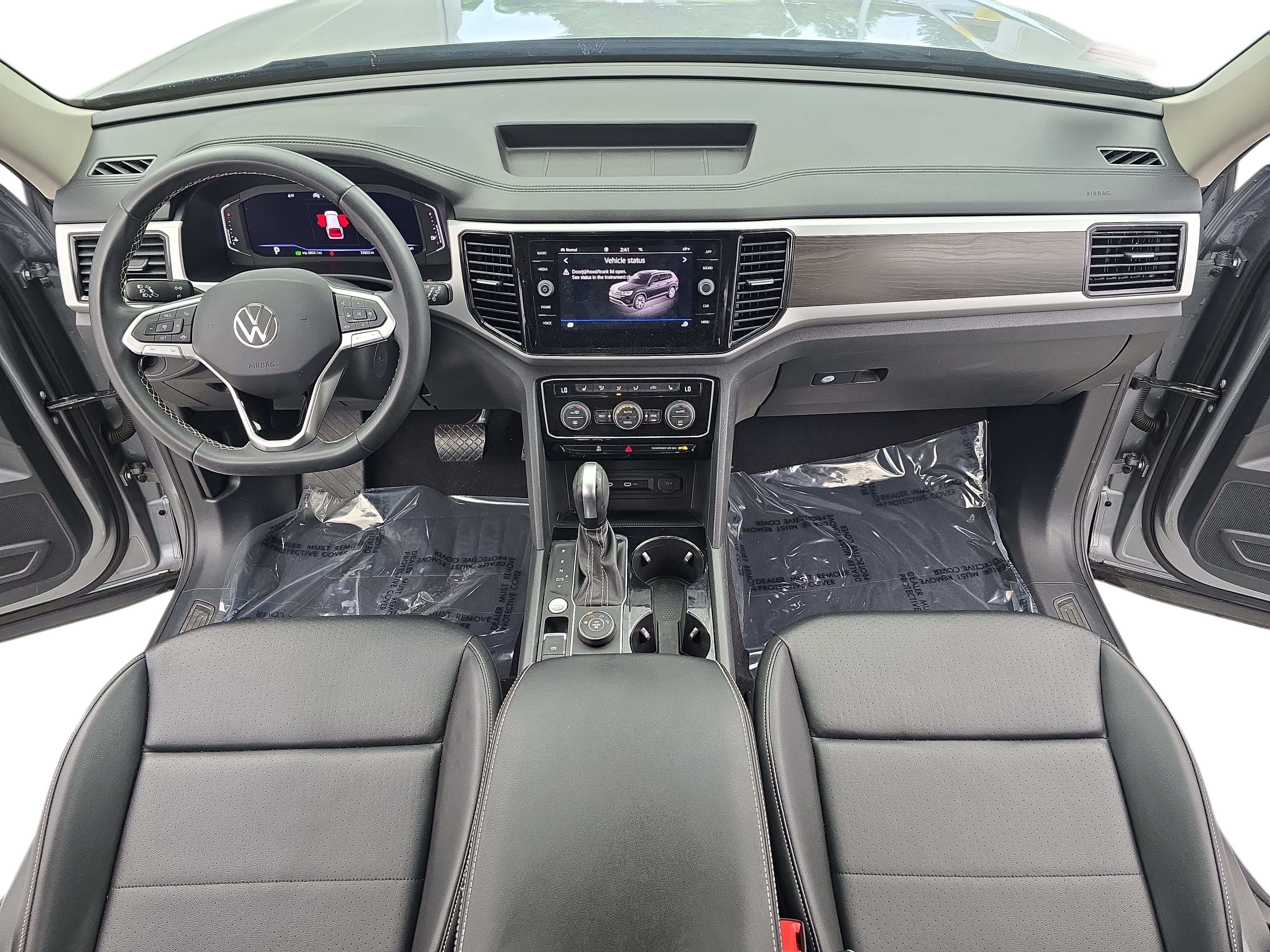 Certified 2023 Volkswagen Atlas SE w/ Panoramic Sunroof Package AWD/4WD image 9