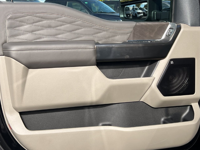 New 2027 Ford F350 Platinum w/ Platinum Plus Package AWD/4WD image 23