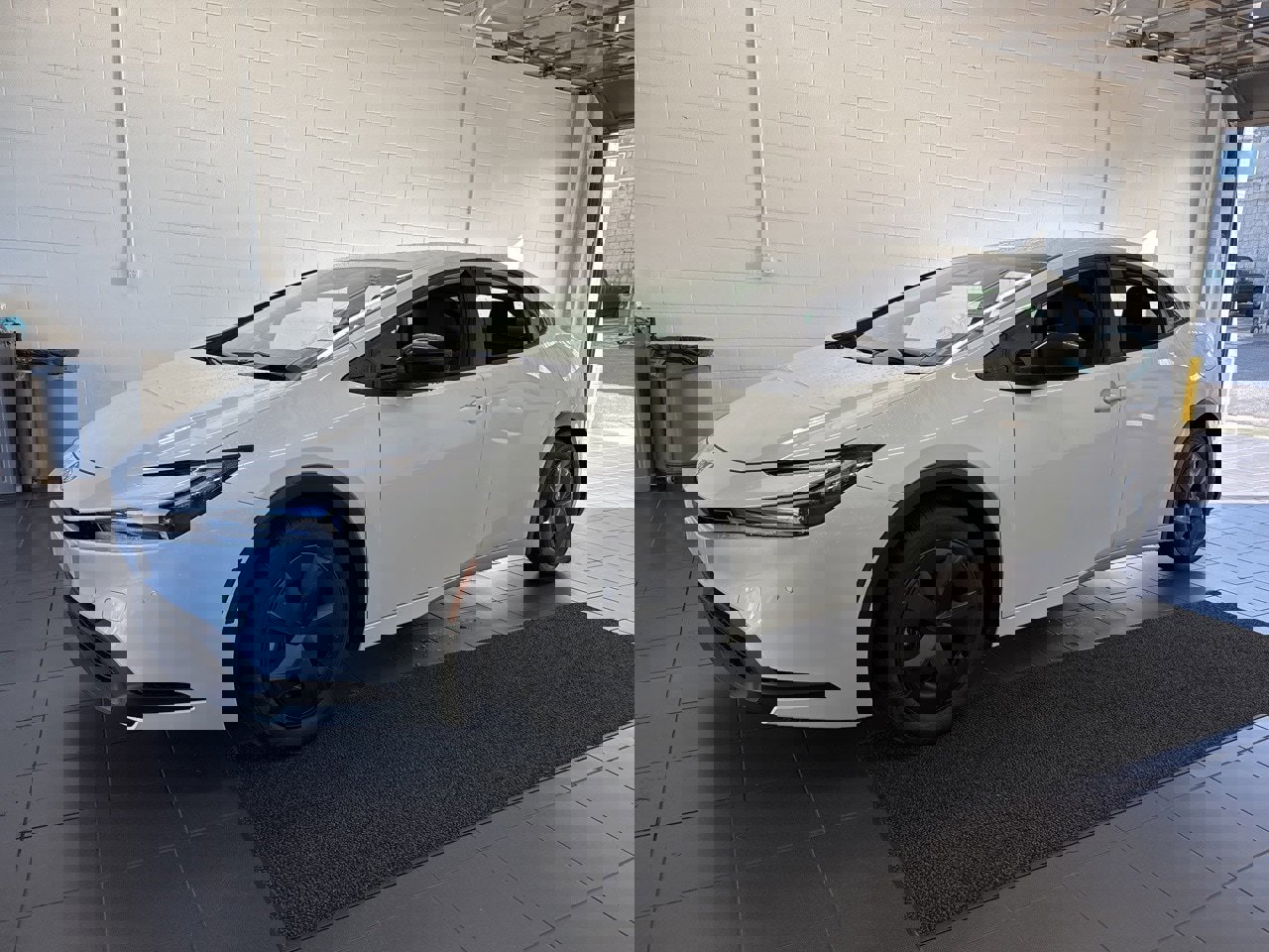 New 2026 Toyota Prius LE image 4