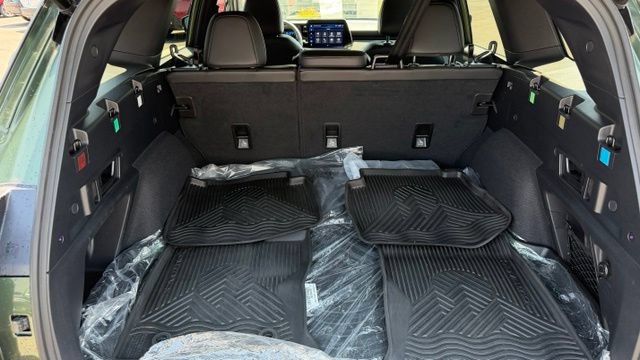 Certified 2026 Subaru Outback Premium AWD/4WD image 12