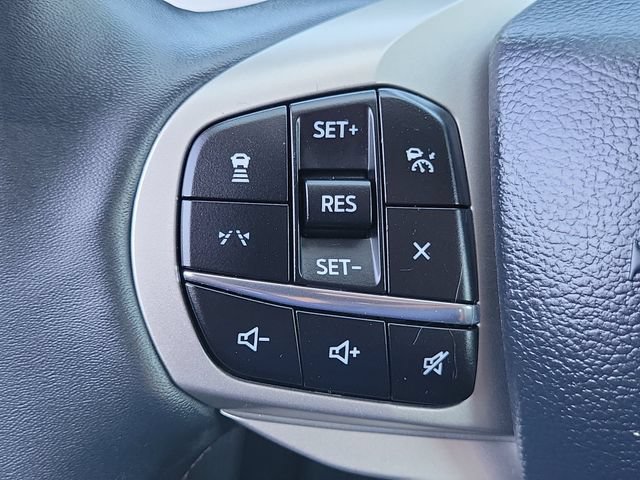 Used 2026 Ford Explorer Active w/ Active Comfort Package RWD image 8
