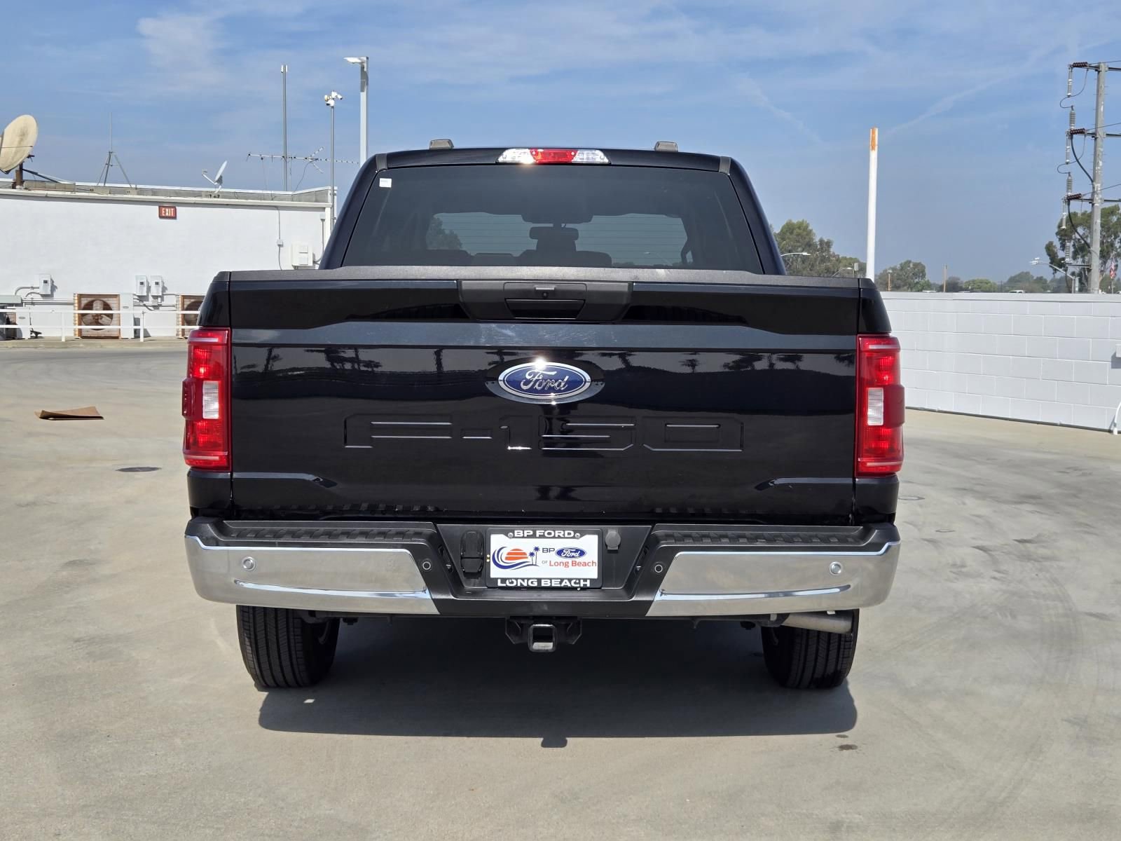 Used 2023 Ford F150 XLT w/ Equipment Group 301A Mid image 5