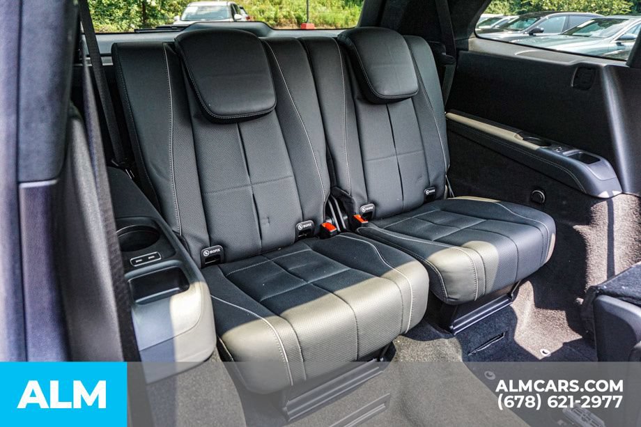 Used 2024 Mercedes-Benz GLS 580 4MATIC w/ Warmth & Comfort Package image 22