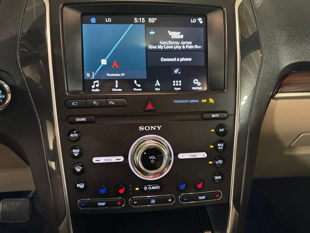 Used 2019 Ford Explorer Limited w/ Ford Safe & Smart Package AWD/4WD image 18