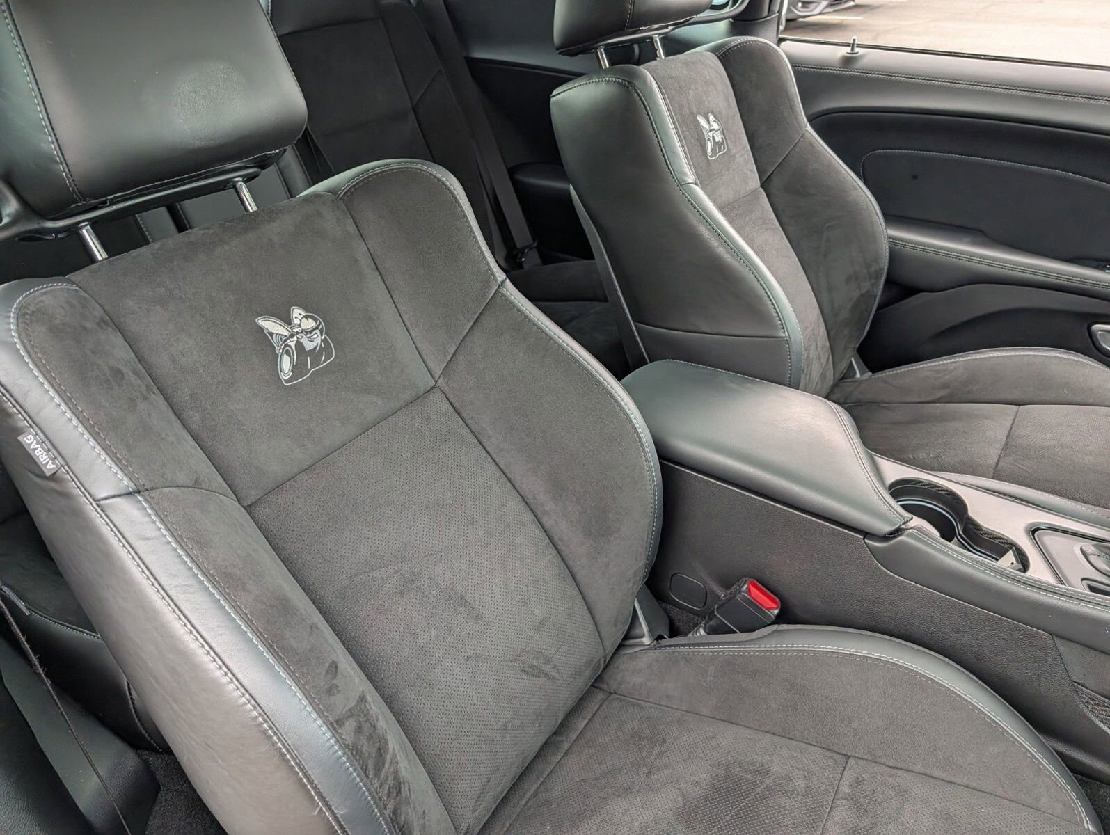 Used 2022 Dodge Challenger R/T Scat Pack w/ Shaker Package image 30