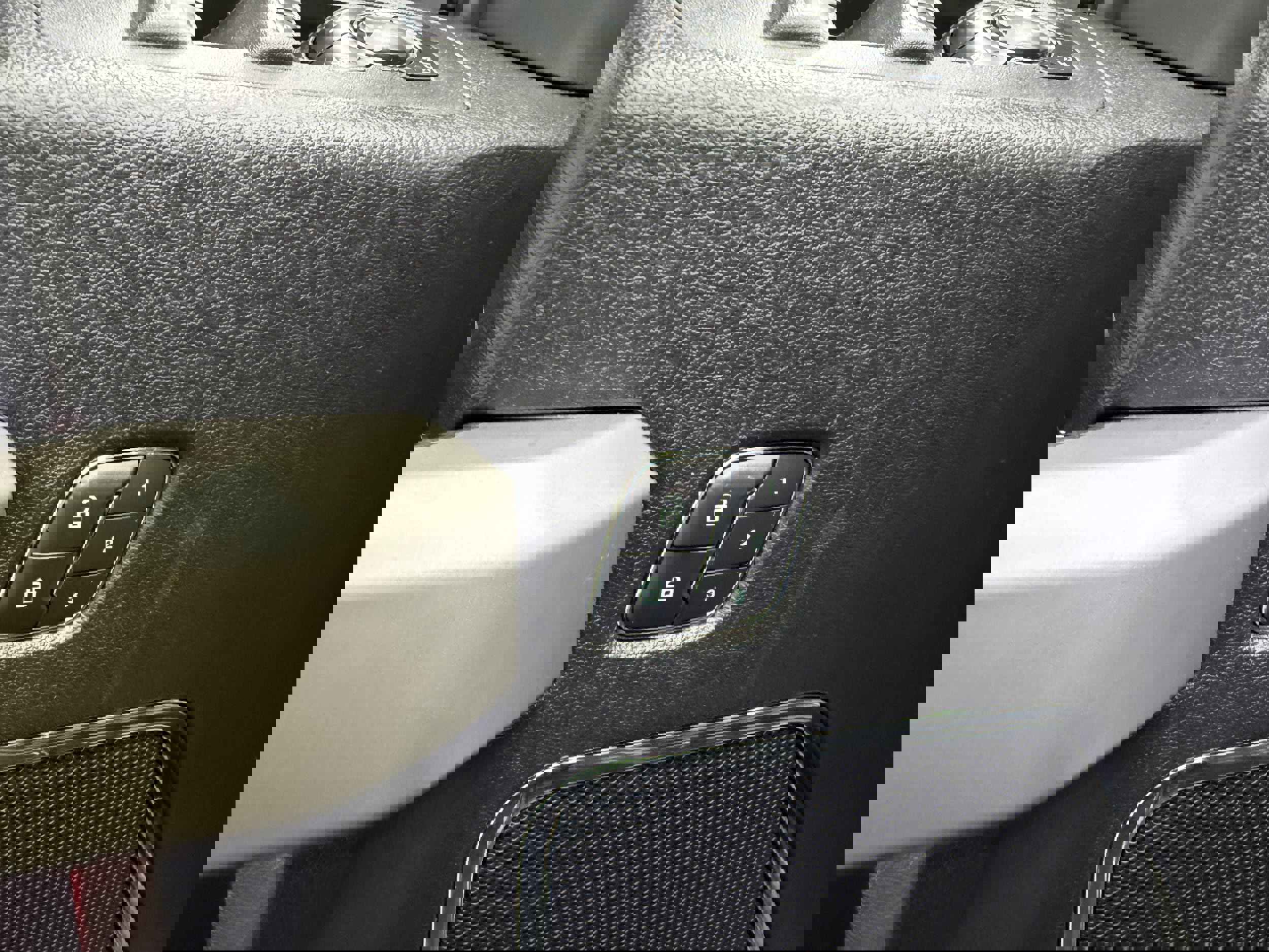 Used 2016 Ford F150 Lariat w/ Equipment Group 502A Luxury image 11