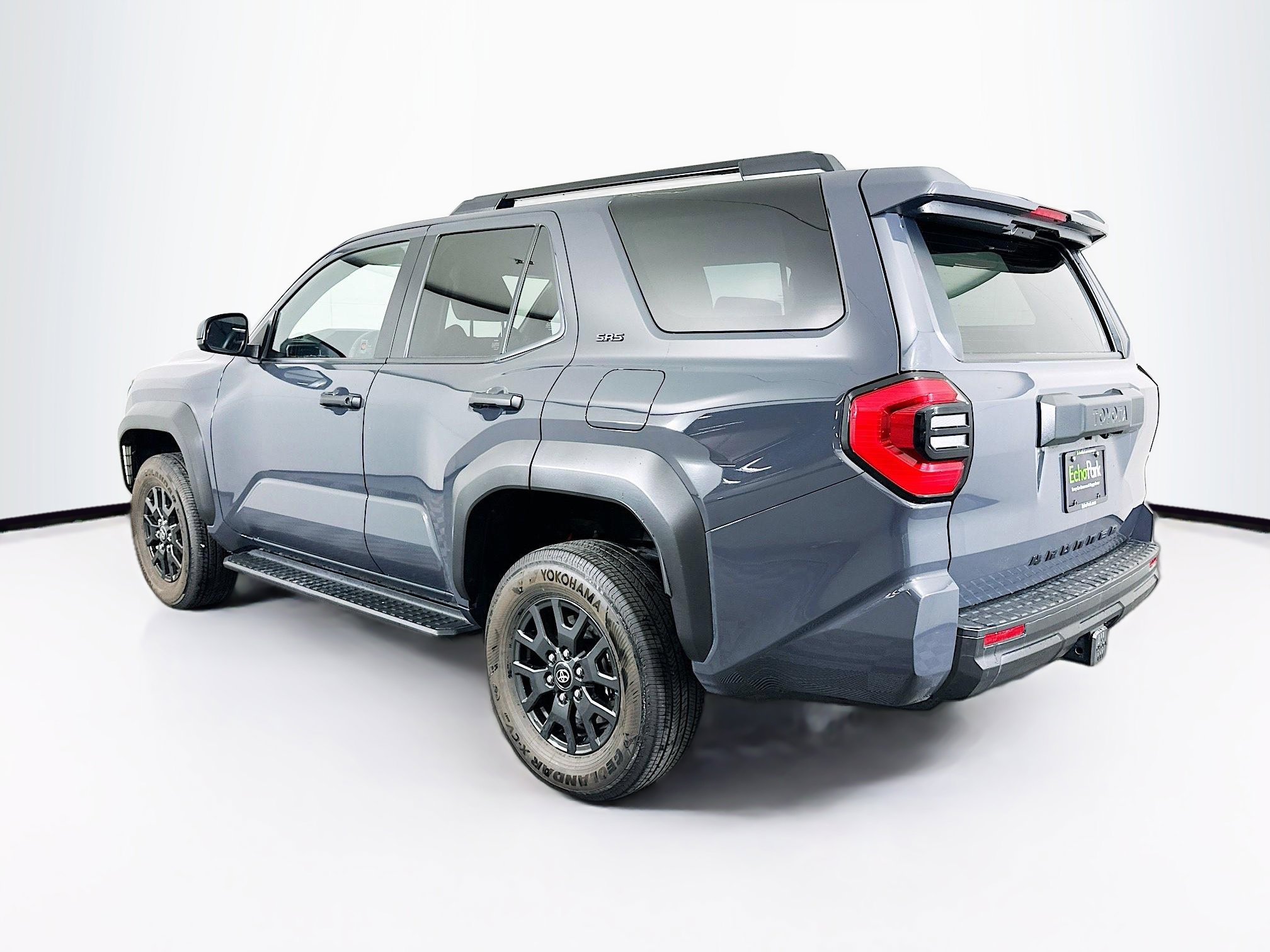 Used 2025 Toyota 4Runner SR5 image 5