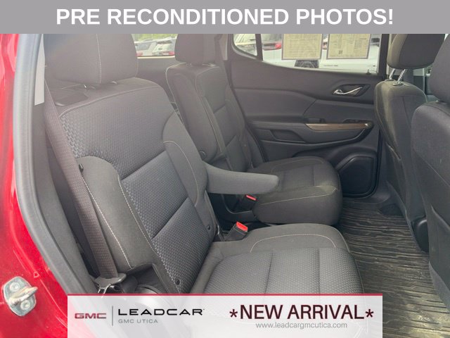 Used 2023 GMC Acadia SLE w/ Driver Convenience Package AWD/4WD image 14