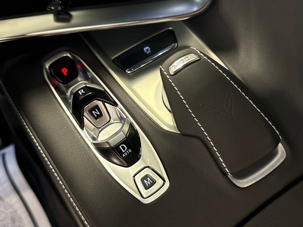 New 2025 Chevrolet Corvette E-Ray image 19