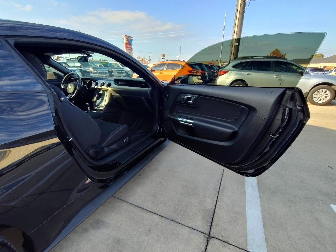 Used 2018 Ford Mustang GT RWD image 52