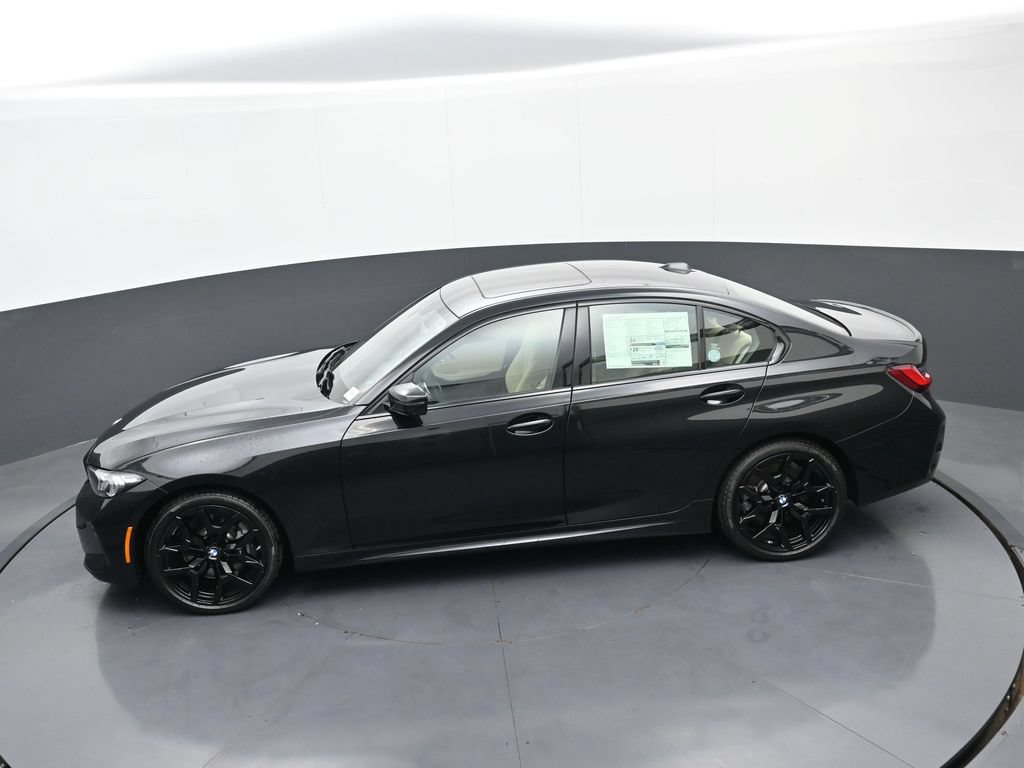 New 2026 BMW 330i xDrive Sedan w/ M Sport Package AWD/4WD image 32