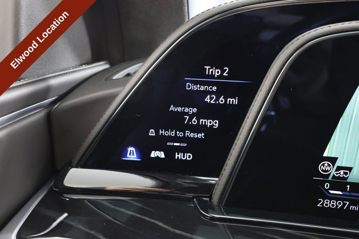 Used 2023 Cadillac Escalade V AWD/4WD image 35