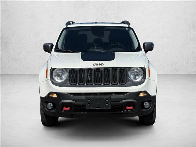 Used 2016 Jeep Renegade Trailhawk w/ Premium Trailhawk Package image 2