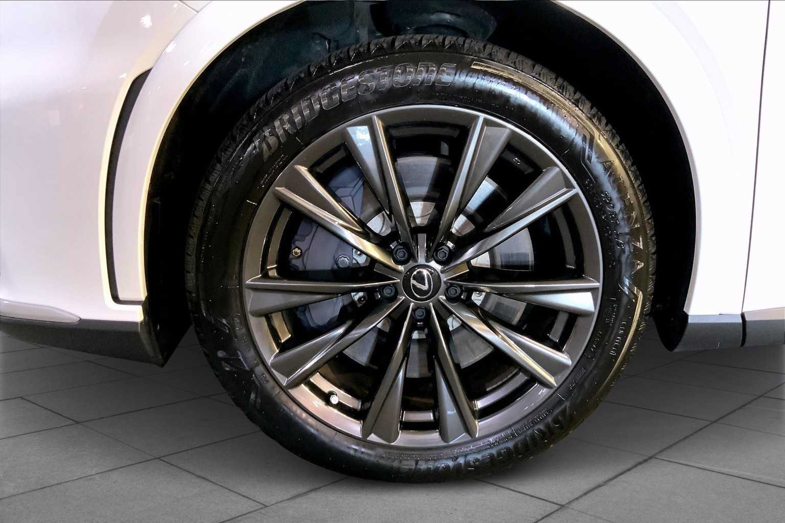 Certified 2024 Lexus RX 350 F Sport w/ Technology Package AWD/4WD image 11
