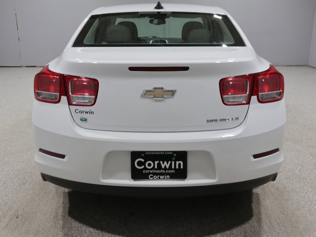 Used 2015 Chevrolet Malibu LS FWD image 3