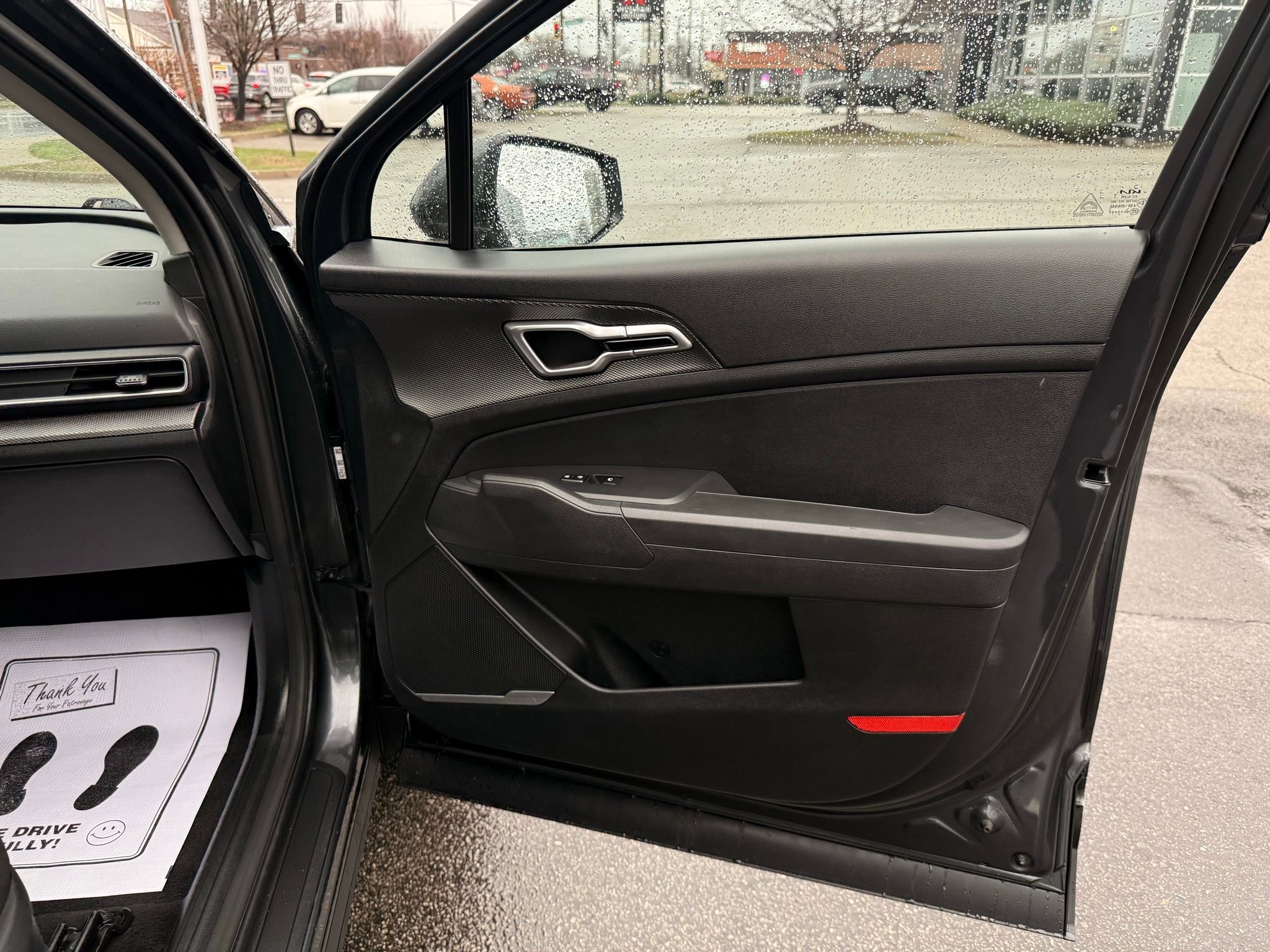 Used 2024 Kia Sportage LX image 13