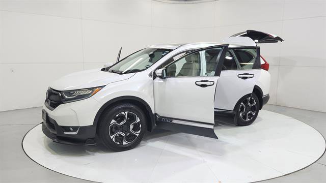 Used 2019 Honda CR-V Touring image 10