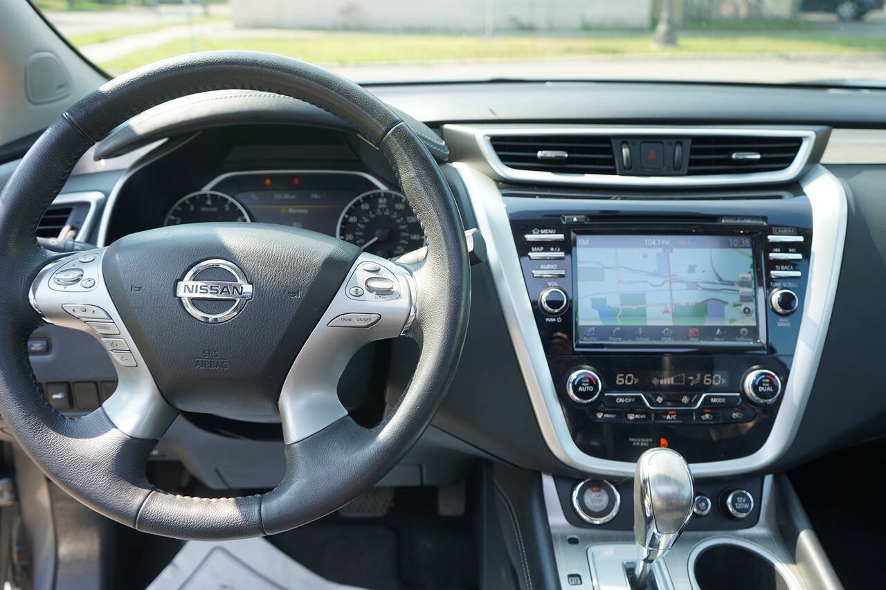 Used 2017 Nissan Murano Platinum w/ Platinum Technology Package AWD/4WD image 16
