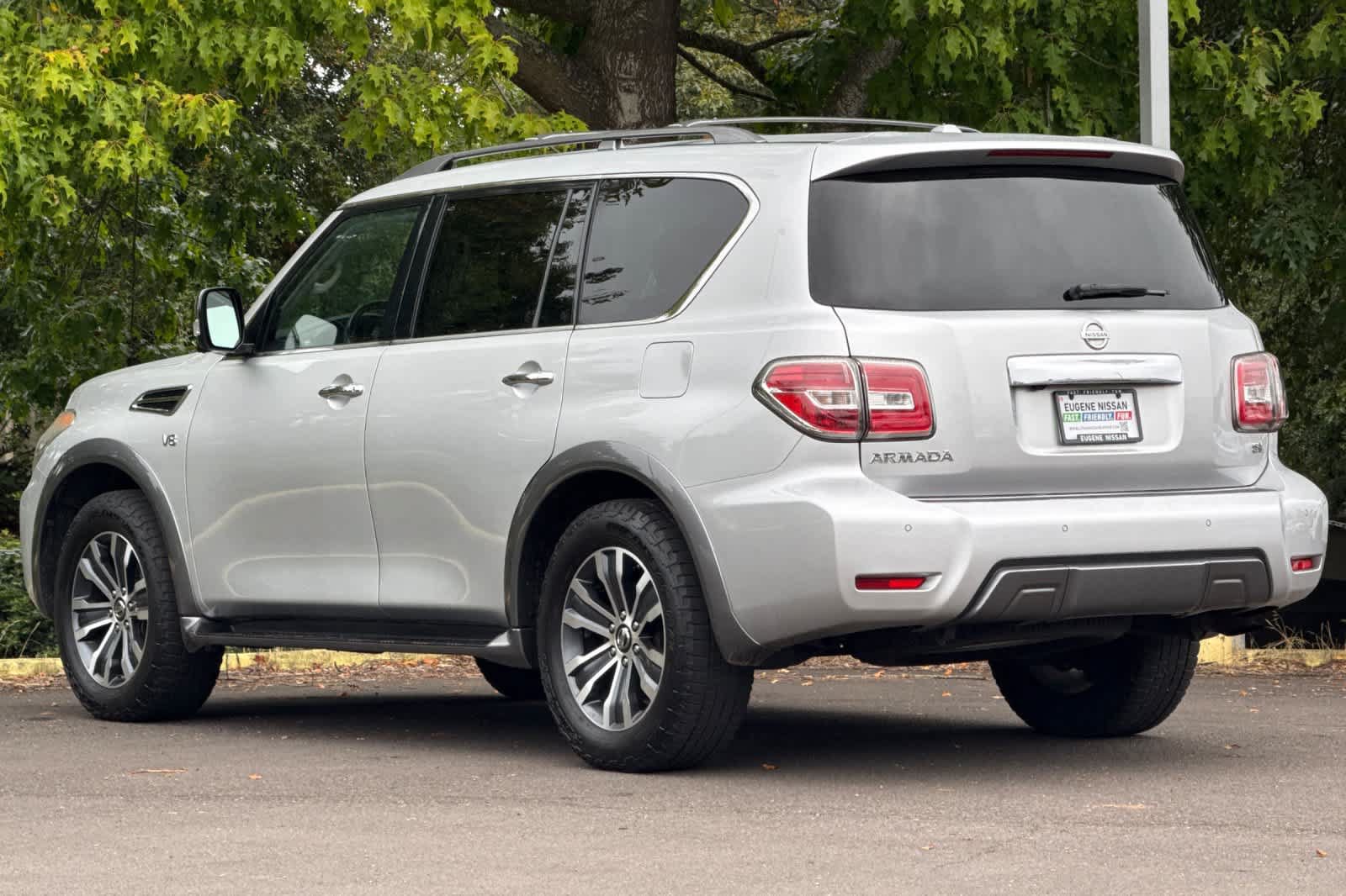 Used 2019 Nissan Armada SL w/ Premium Package AWD/4WD image 6