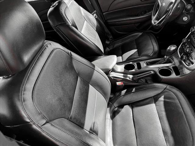 Used 2016 Chevrolet Malibu LTZ image 17