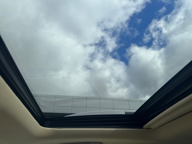 Used 2013 Lexus RX 450h AWD w/ Navigation Pkg image 26