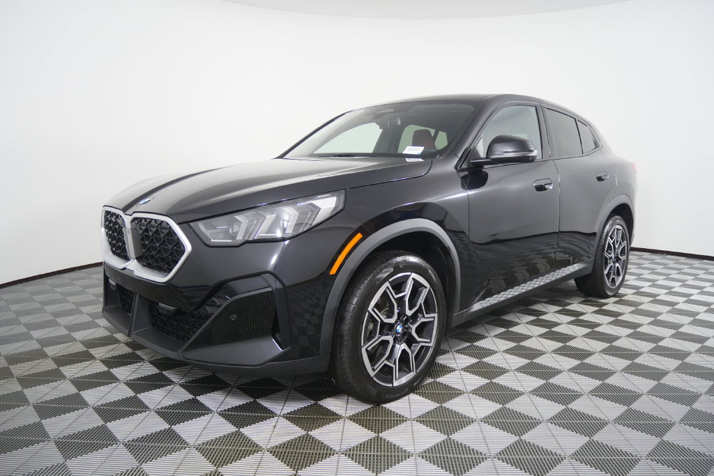 Certified 2026 BMW X2 xDrive28i AWD/4WD image 8
