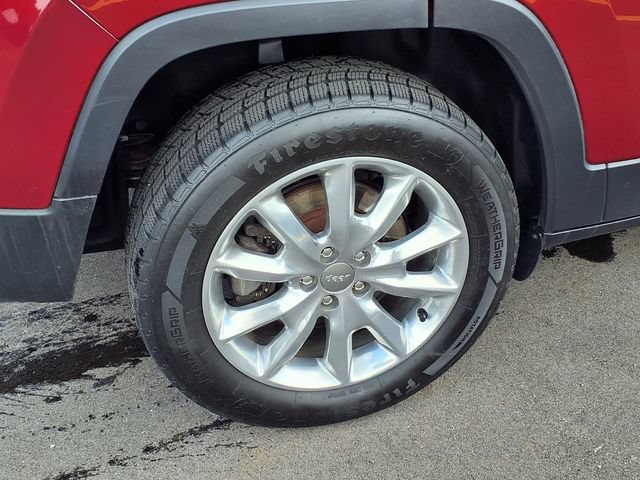 Used 2016 Jeep Cherokee Limited AWD/4WD image 27