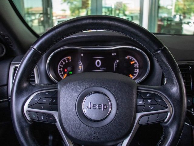 Used 2022 Jeep Grand Cherokee Limited image 13