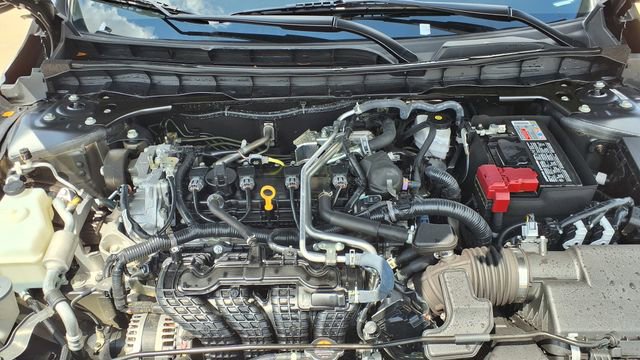 Used 2025 Nissan Altima 2.5 SV image 32