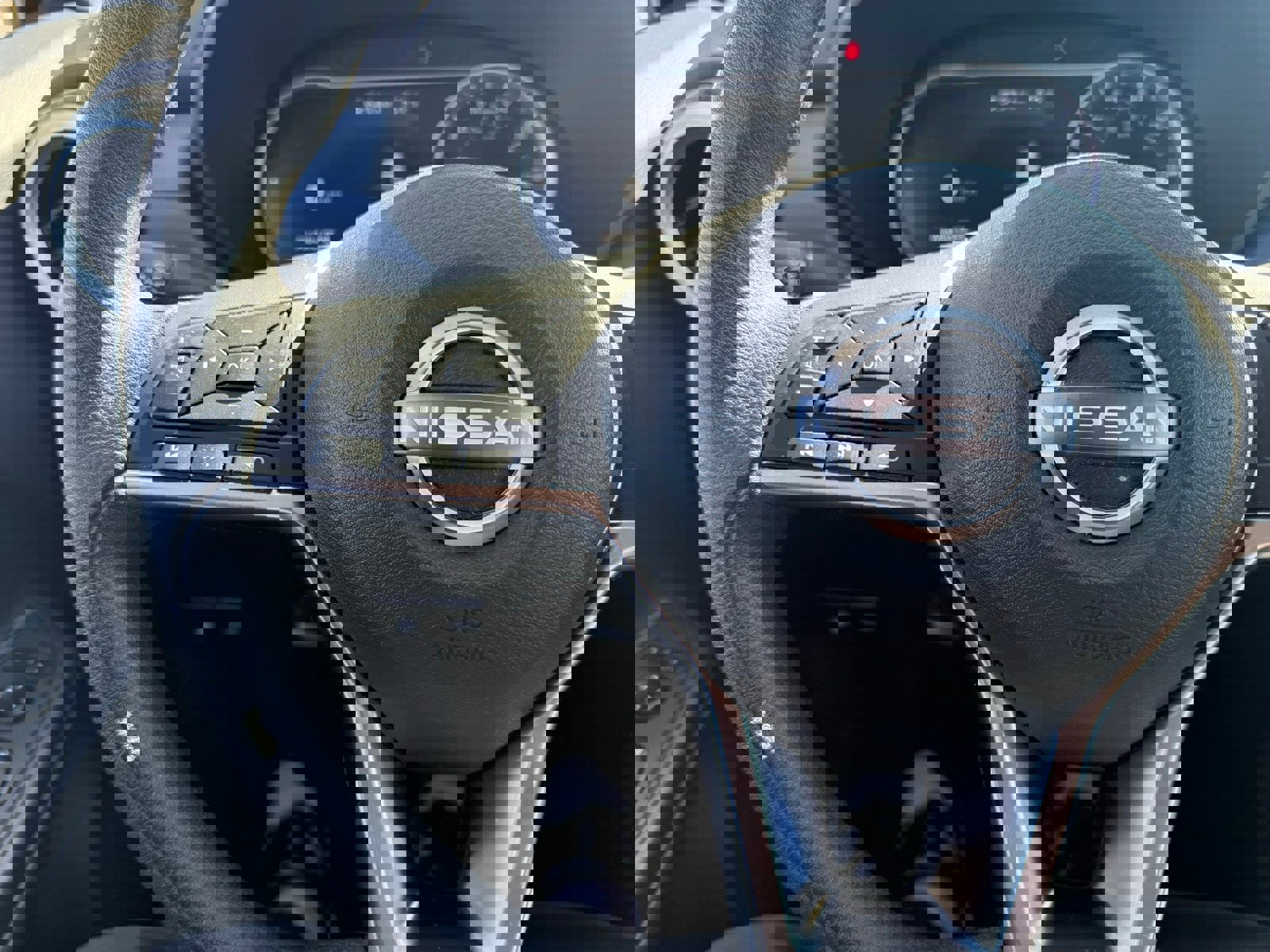 Certified 2025 Nissan Versa SV image 18