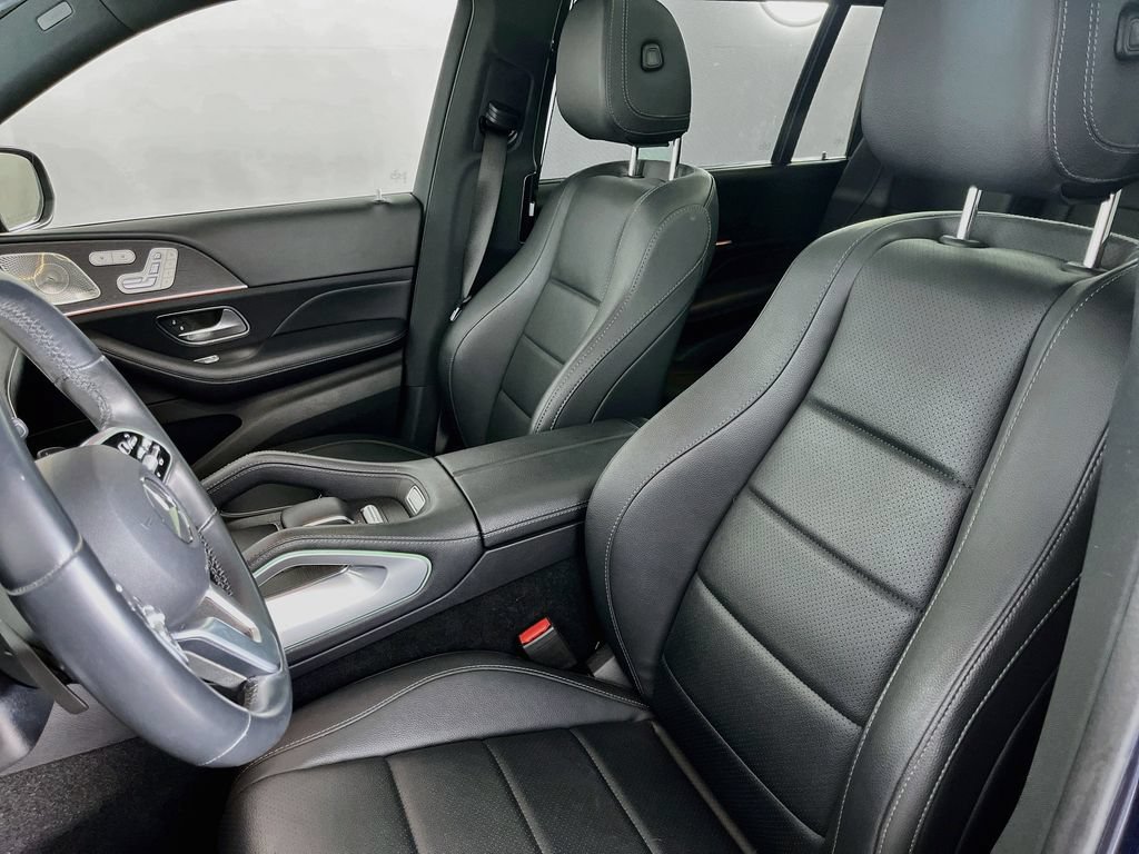 Used 2022 Mercedes-Benz GLS 450 4MATIC image 29