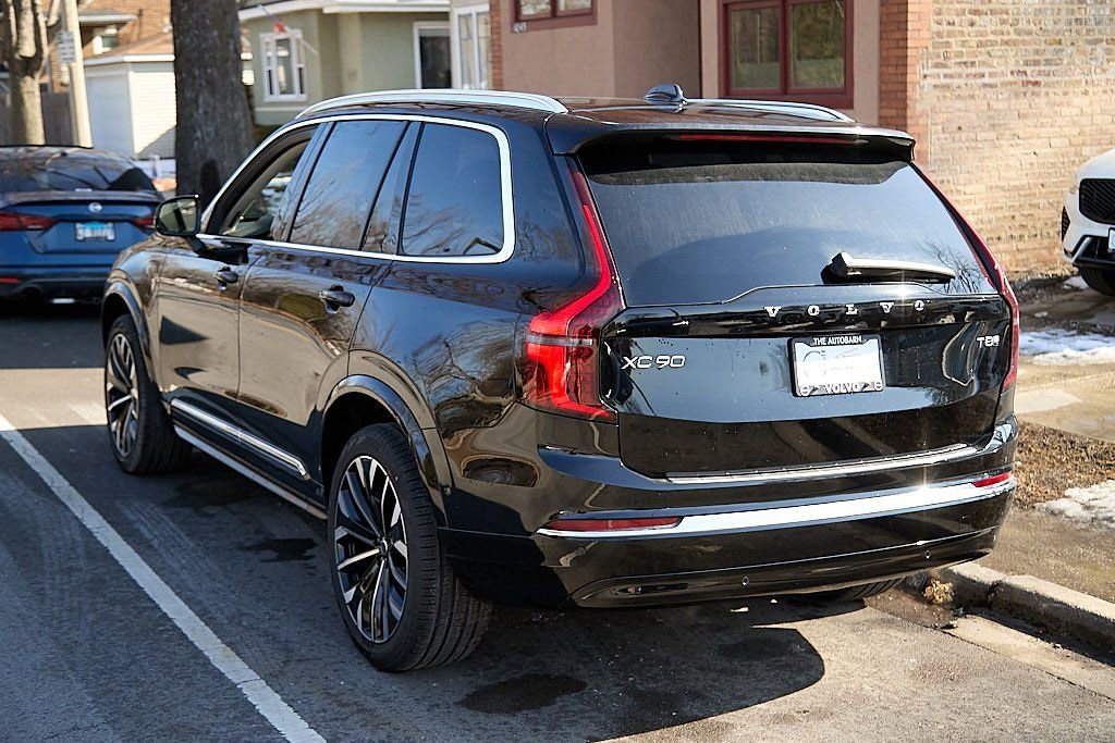 New 2026 Volvo XC90 T8 Ultra w/ Protection Package Premier image 7