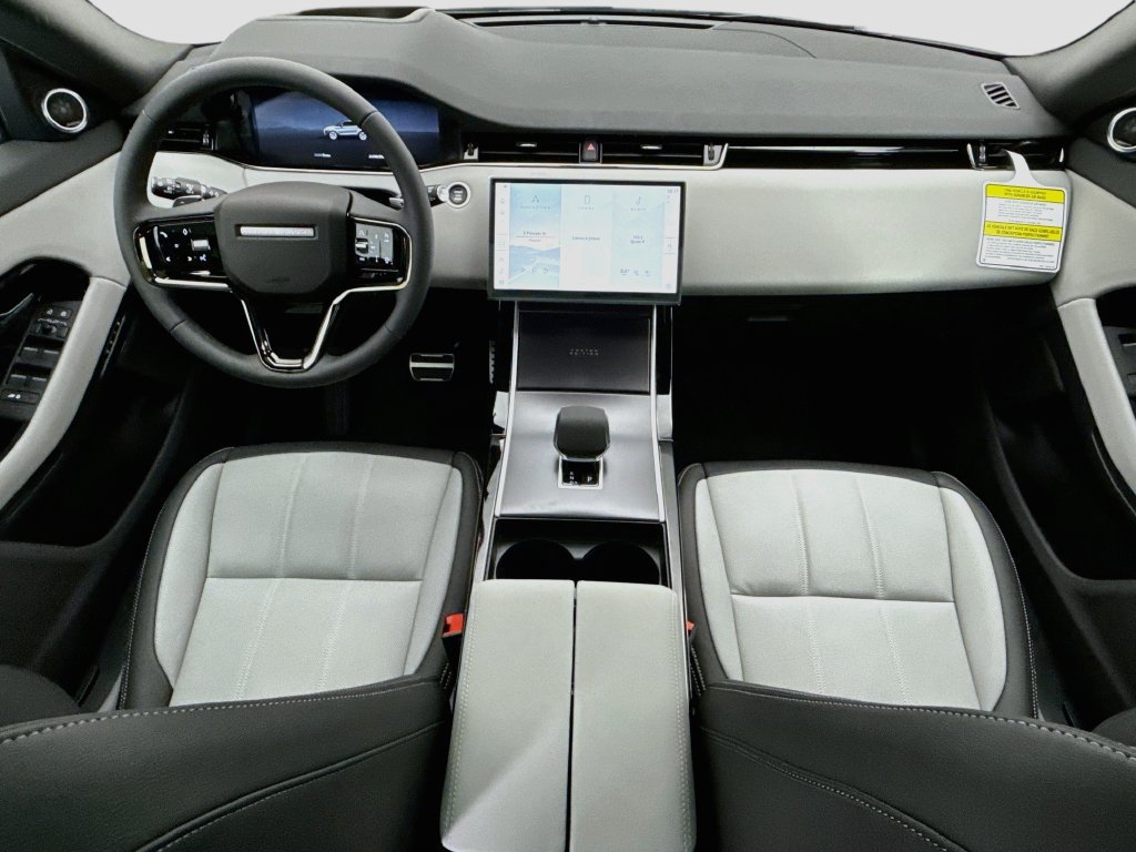 New 2026 Land Rover Range Rover Evoque Hoxton AWD/4WD image 14