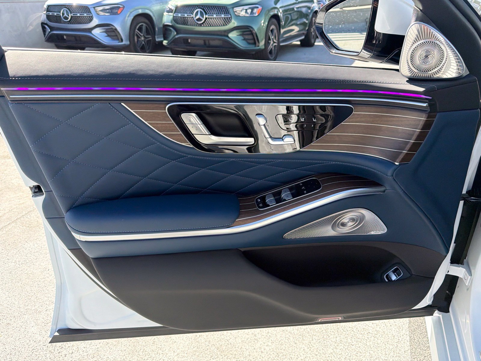 New 2027 Mercedes-Benz S 580 4MATIC Sedan image 16