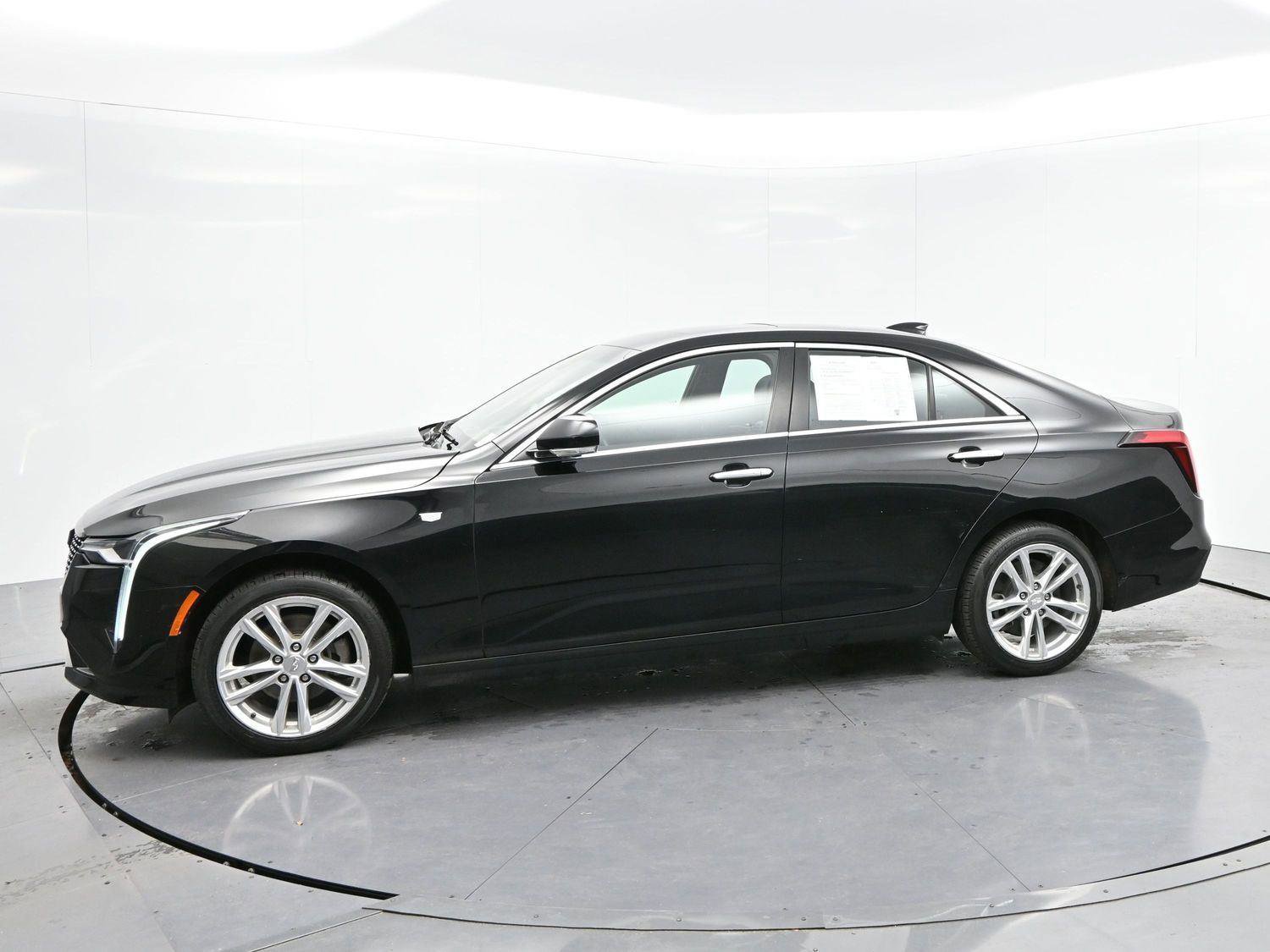 Certified 2022 Cadillac CT4 Luxury w/ Sun And Sound Package image 4