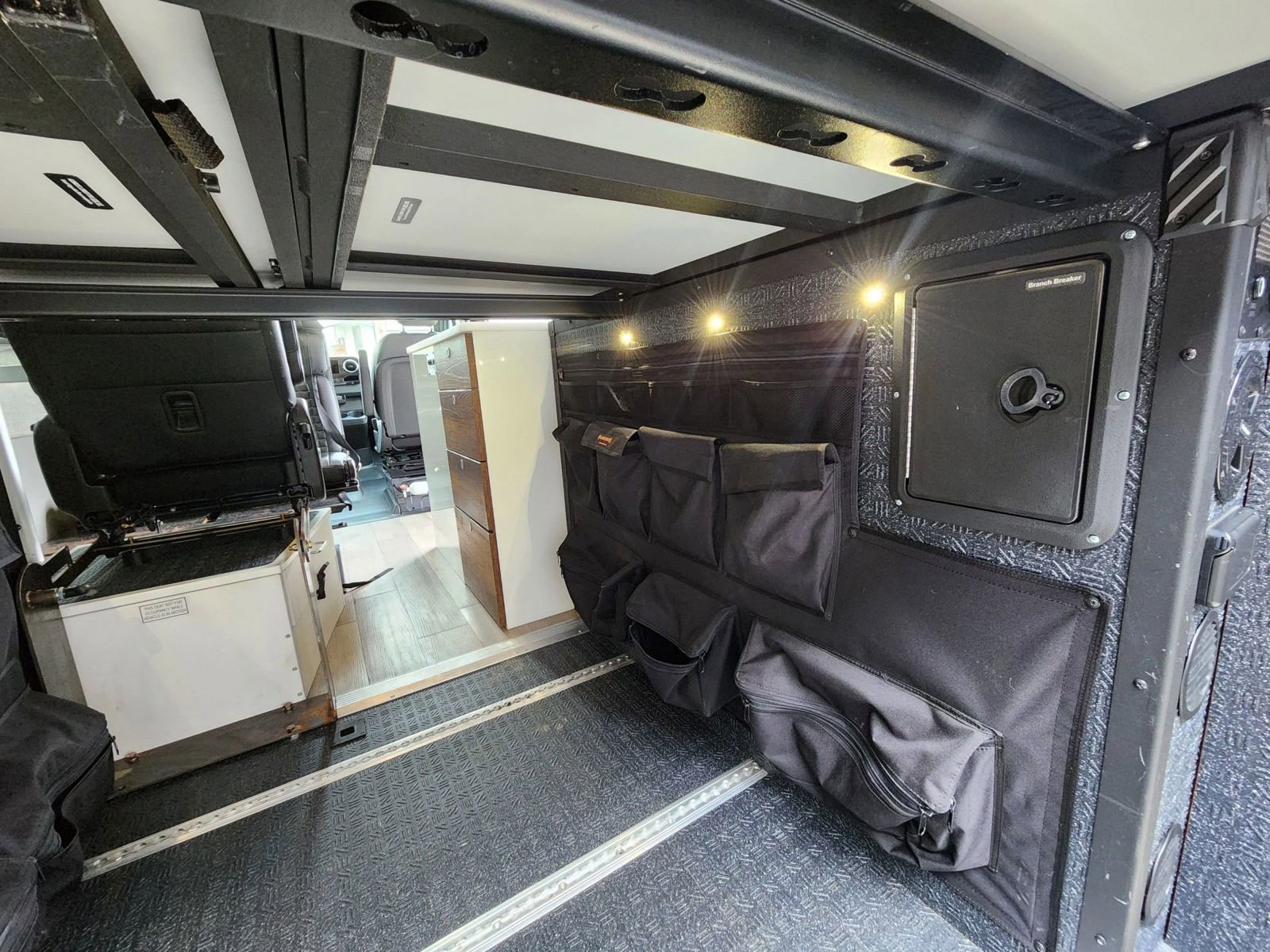 Used 2023 Mercedes-Benz Sprinter 2500 image 22