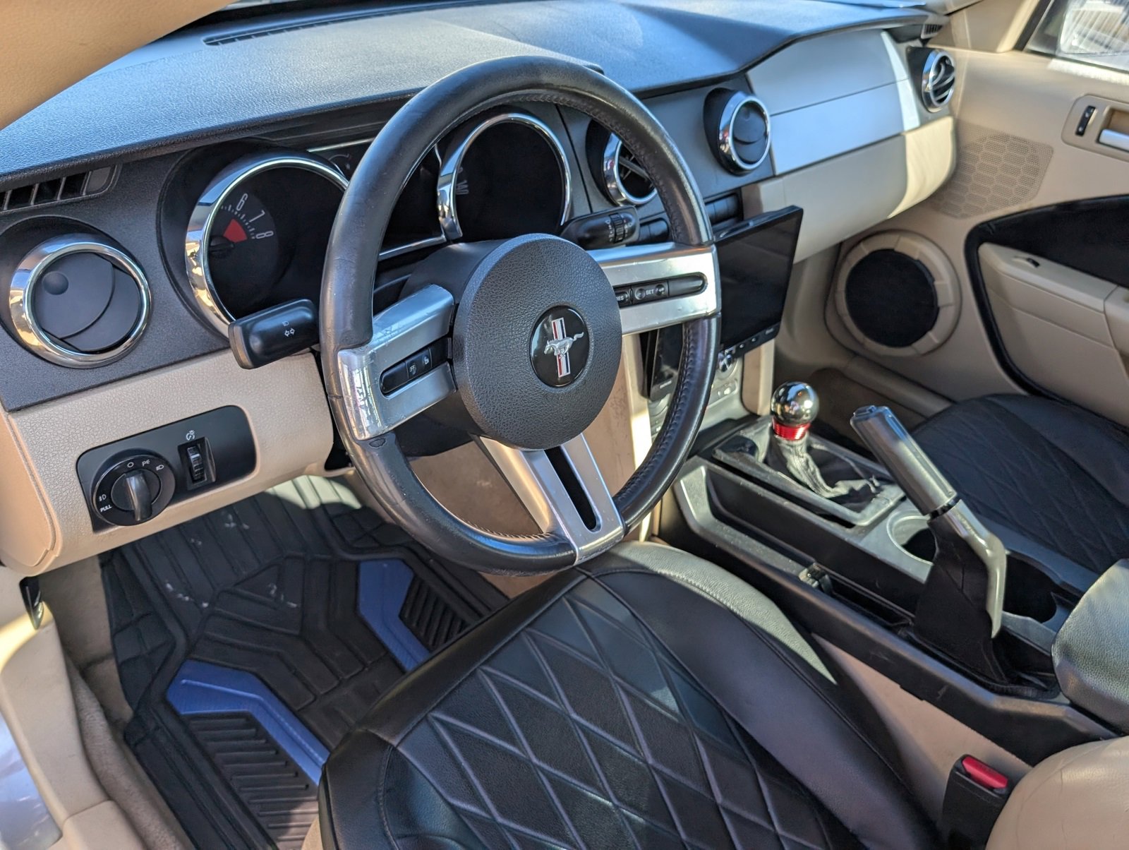 Used 2006 Ford Mustang GT Premium image 12