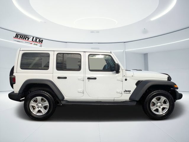 Used 2022 Jeep Wrangler Unlimited Sport w/ Sun And Sound Package AWD/4WD image 2