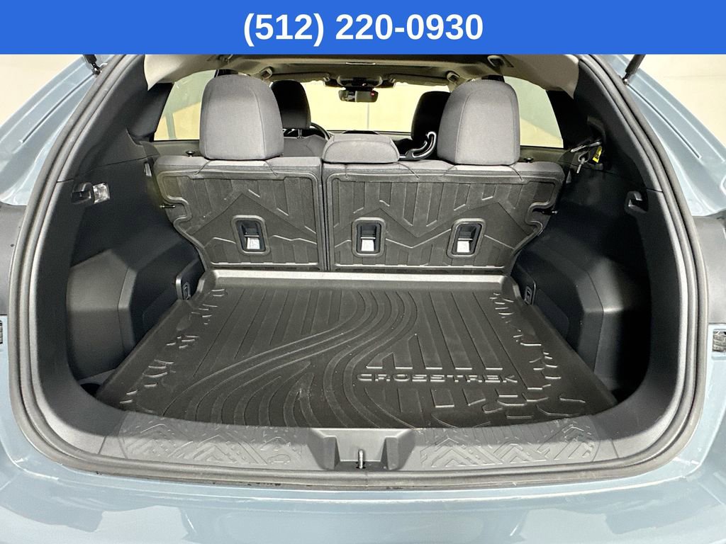 Used 2025 Subaru Crosstrek 2.0i Premium image 33
