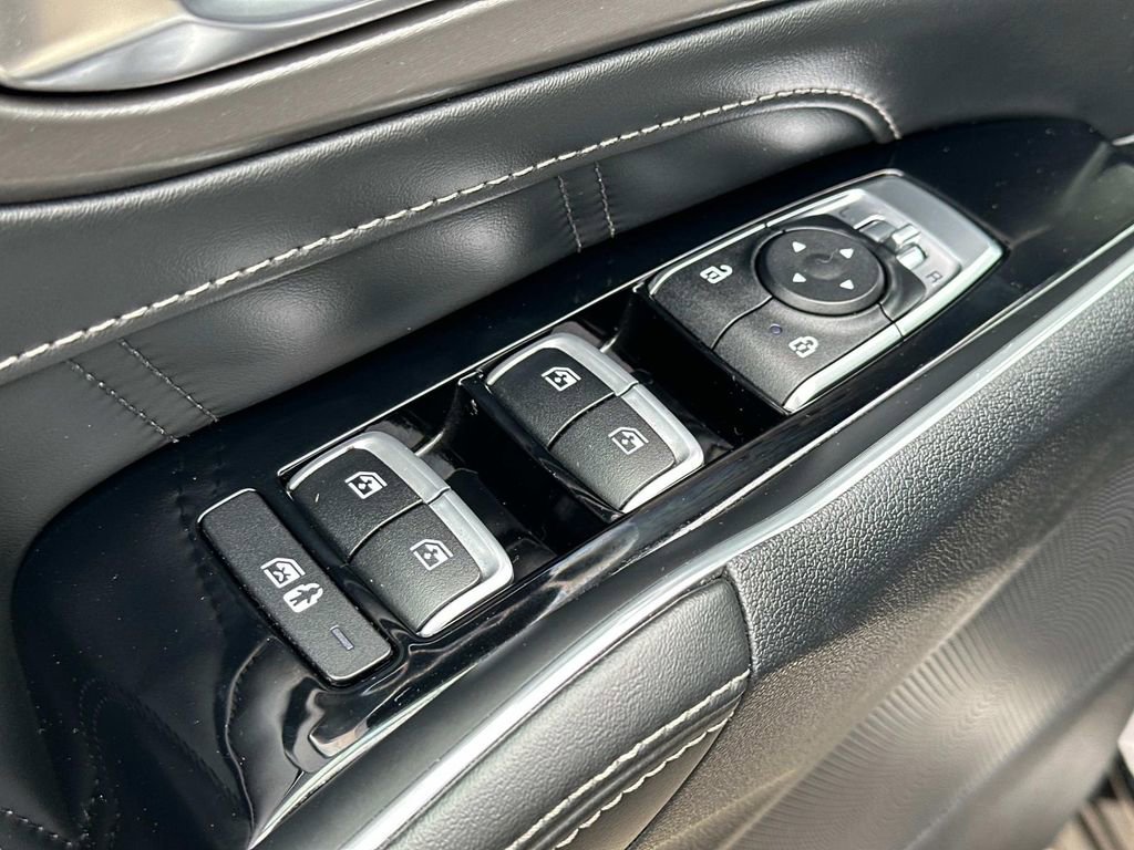 Used 2022 Kia Sorento SX image 16