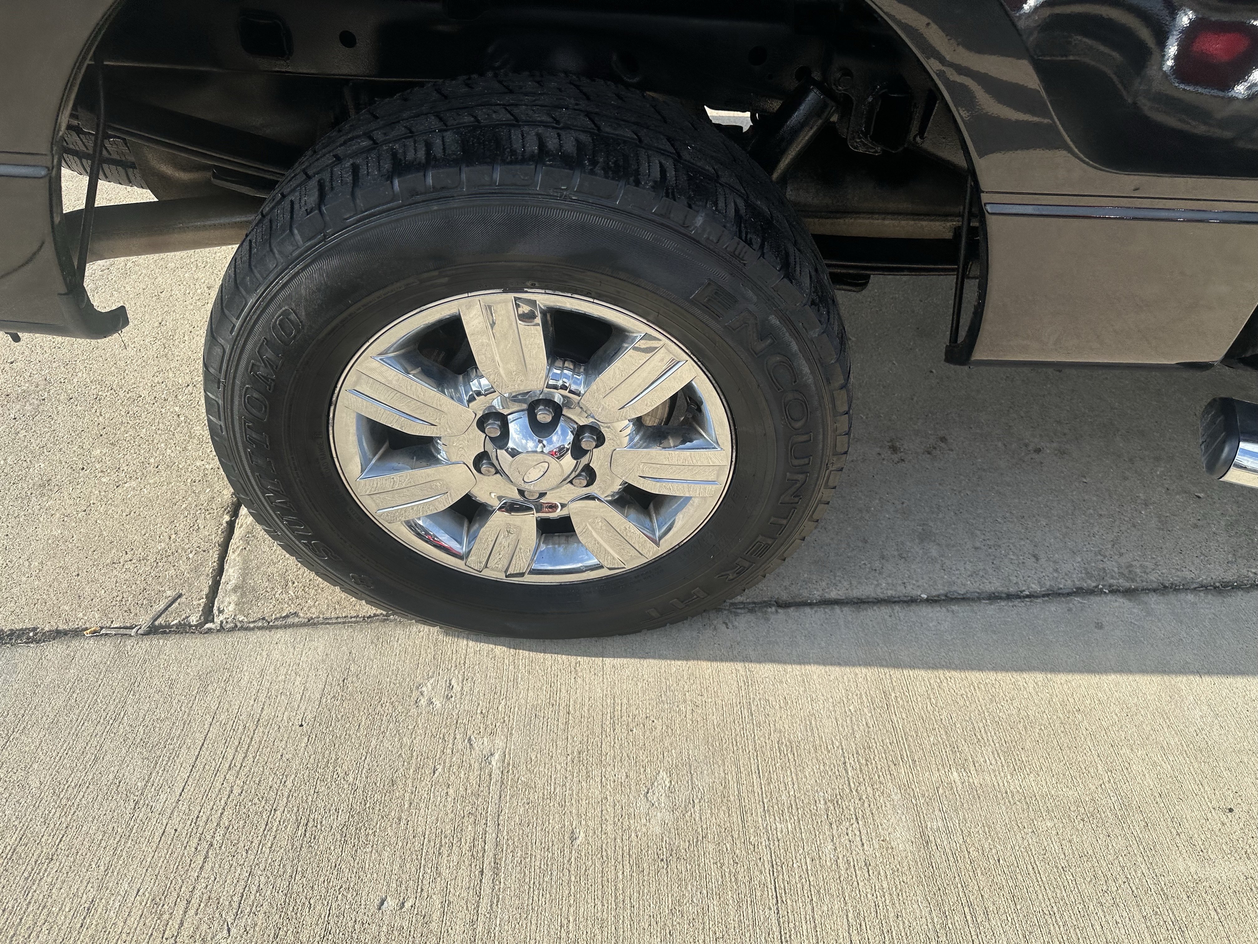 Used 2012 Ford F150 XLT w/ XLT Chrome Pkg AWD/4WD image 5