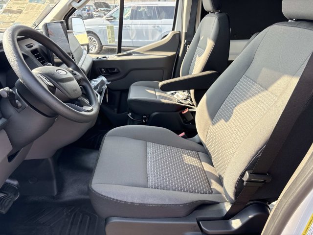 New 2026 Ford Transit 250 148 Medium Roof RWD image 22
