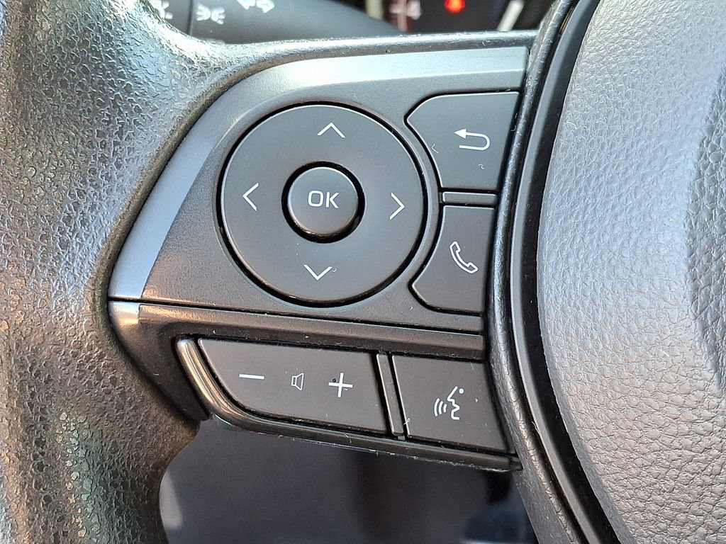 Certified 2025 Toyota RAV4 XLE AWD/4WD image 23