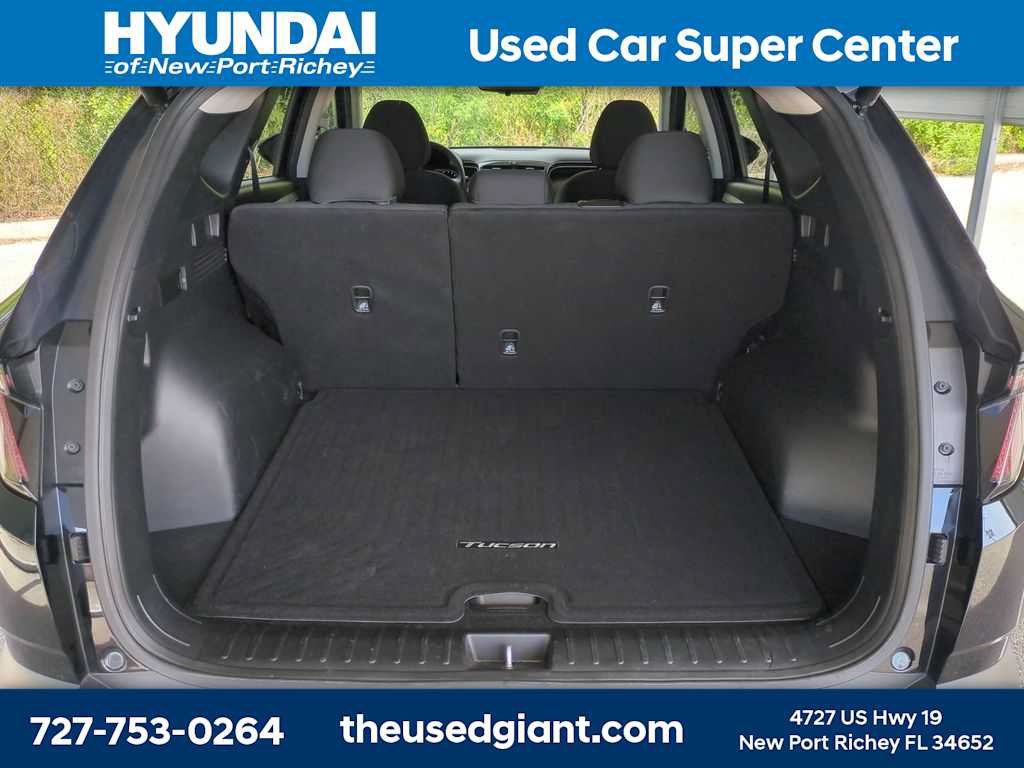 Used 2023 Hyundai Tucson SEL FWD image 12