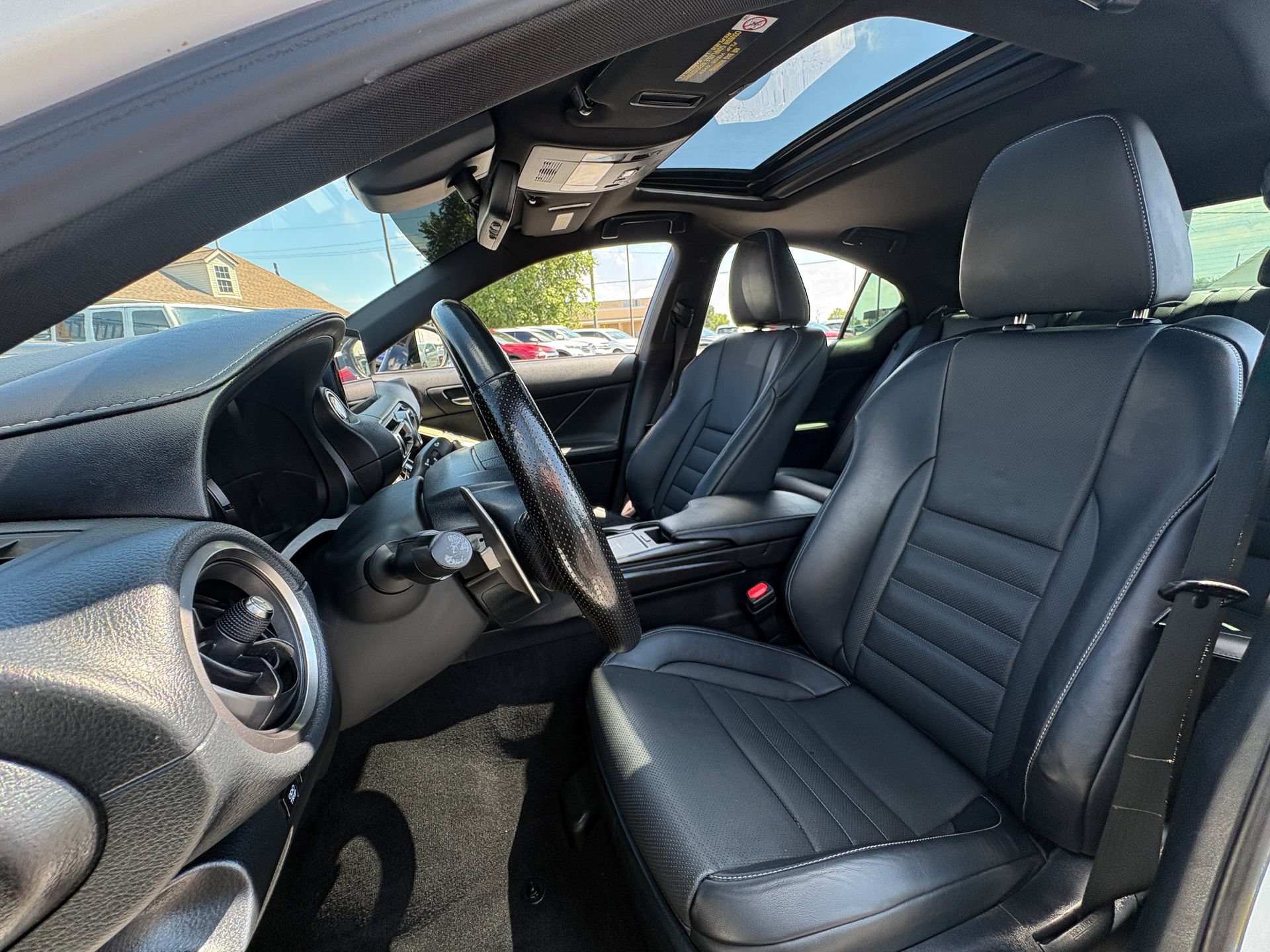 Used 2021 Lexus IS 350 F Sport AWD/4WD image 25