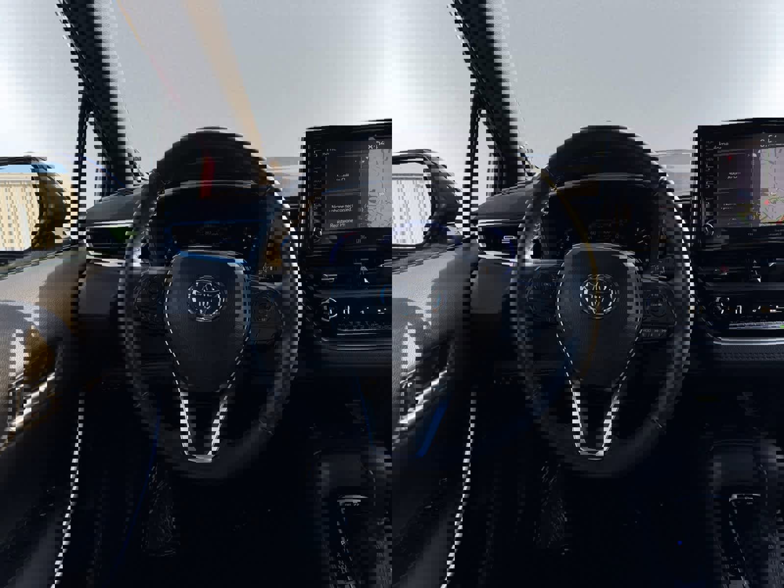 Used 2022 Toyota Corolla XSE image 17