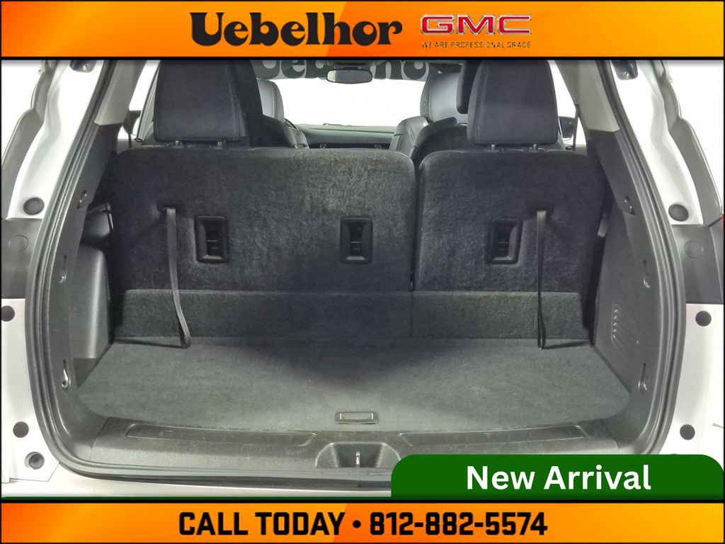 Used 2019 Buick Enclave Essence AWD/4WD image 28