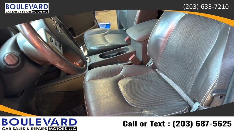 Used 2014 Nissan Xterra PRO-4X w/ Pro-4x Leather Package AWD/4WD image 27