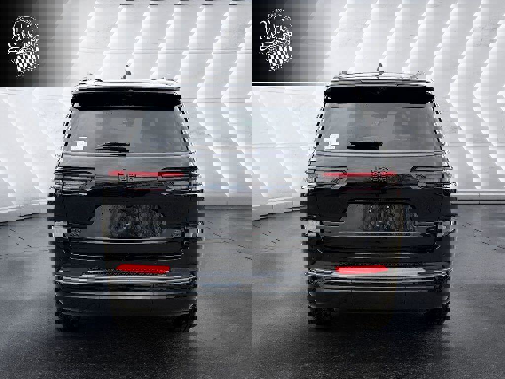 New 2026 Jeep Grand Cherokee L Summit image 5